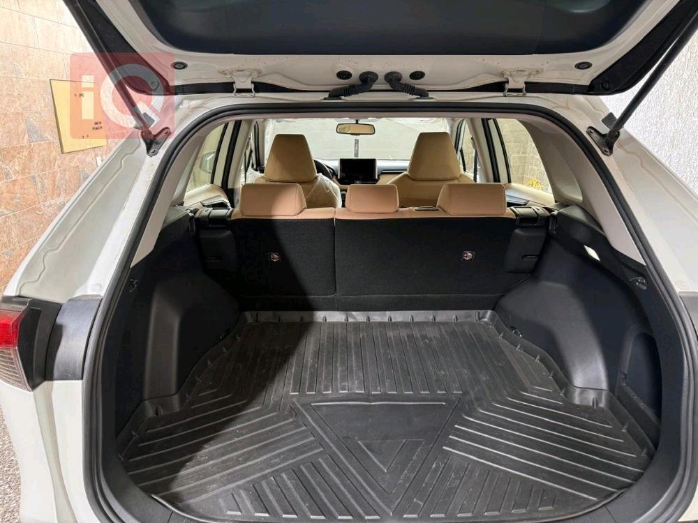 تويوتا راف 4